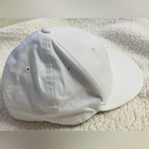 New era new york yankees white primary logo basic cap - Picture 4 of 9